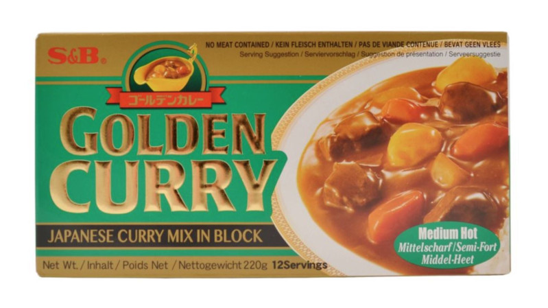 detail S&B Golden Curry Medium Japonská Kari Omáčka Středně Pálivý Kari Mix 220g